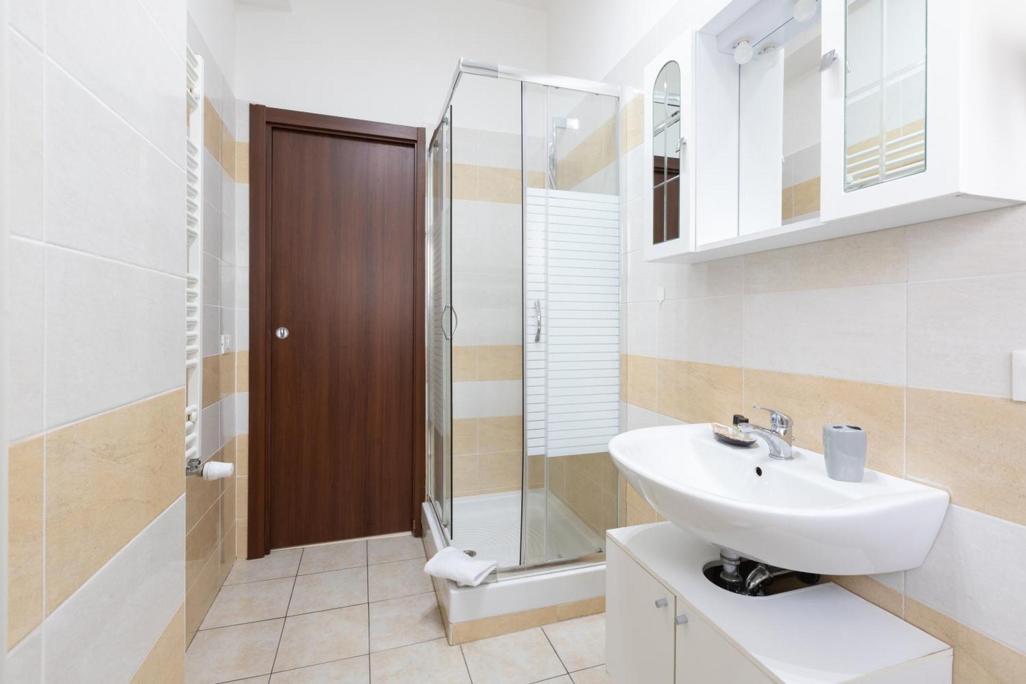 Affittacamere Alpino 76 Rome Exterior photo